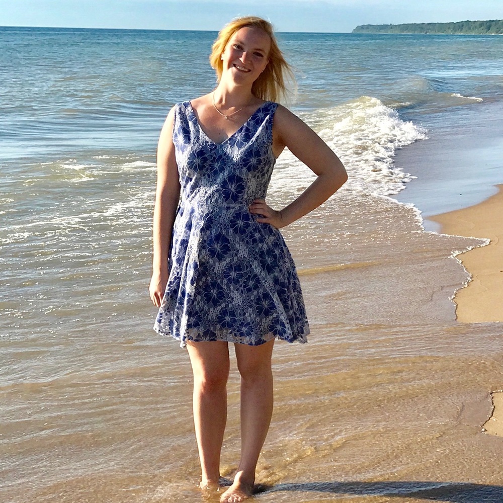 BB Dakota Blue Lace dress